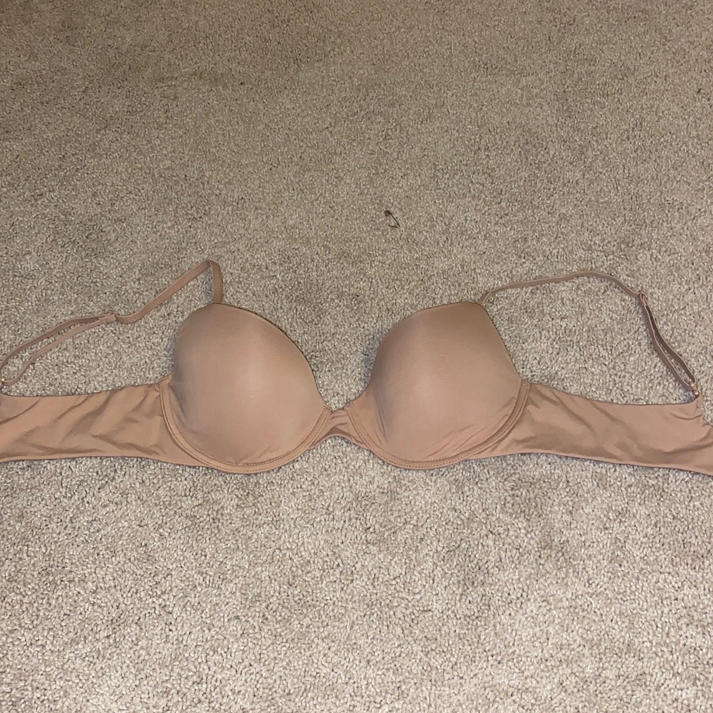 Victoria Secret 36B bra